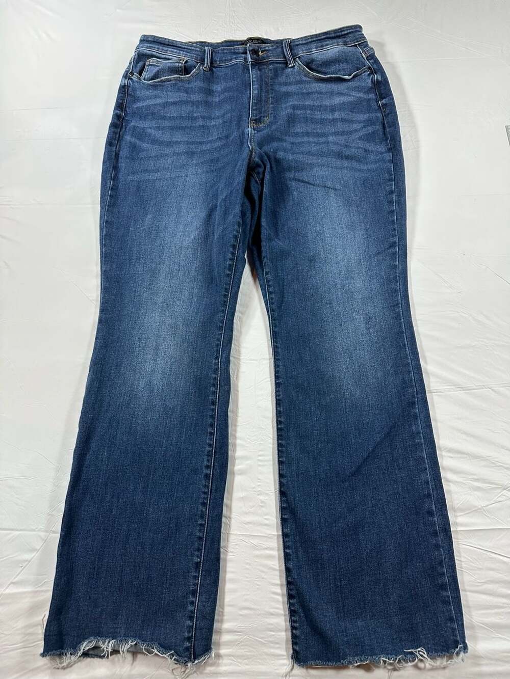 Judy Blue Bootcut Jeans Size 18W Dark Wash Frayed Hem Womens